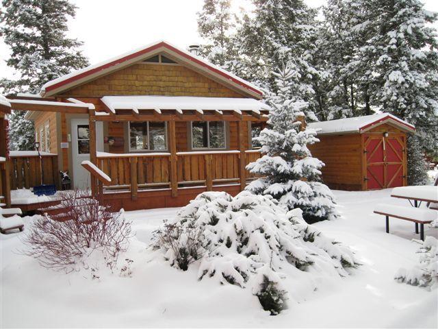 Deere Ridge Cabins Hotel Invermere Exterior foto