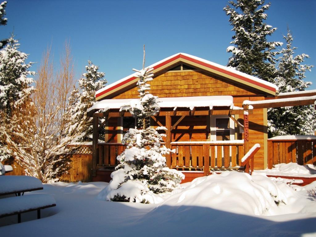 Deere Ridge Cabins Hotel Invermere Exterior foto