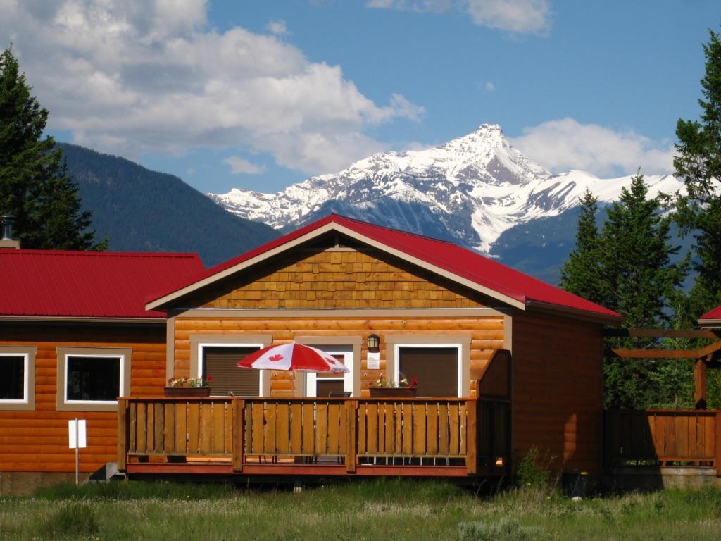 Deere Ridge Cabins Hotel Invermere Exterior foto