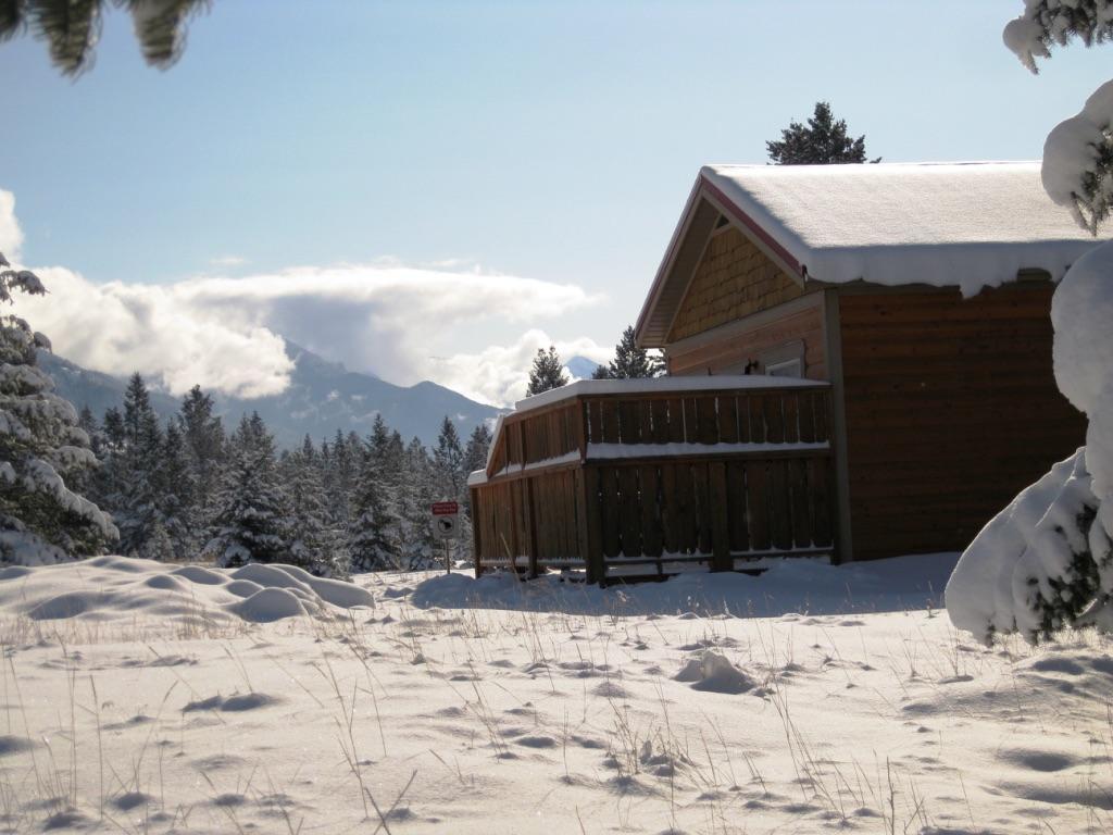 Deere Ridge Cabins Hotel Invermere Exterior foto