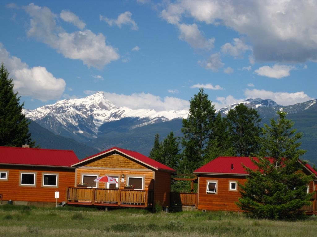 Deere Ridge Cabins Hotel Invermere Exterior foto